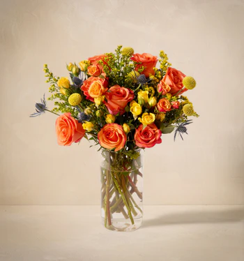 Fresh Flowers, Modern Design